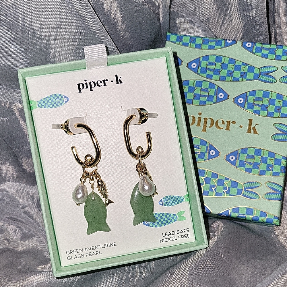 Piper.k Gold Hoop Earrings with Green Aventurine Fish & Pearls Bnib Ta